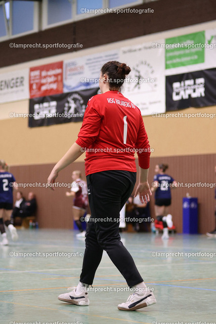 Handball I Juniorinnen I Saison 2026-2027 I Oberliga Schleswig-Holstein I 3. Spieltag I HSG Kalkberg 06 - TSV Bargteheide 073 | Leonie Annalena Wall (1, HSG Kalkberg 06) - Realisiert mit Pictrs.com