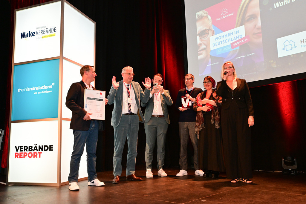 0252Media_V_Award_2025_Foto_Stefan_Wernz | Fotograf Köln - Realisiert mit Pictrs.com