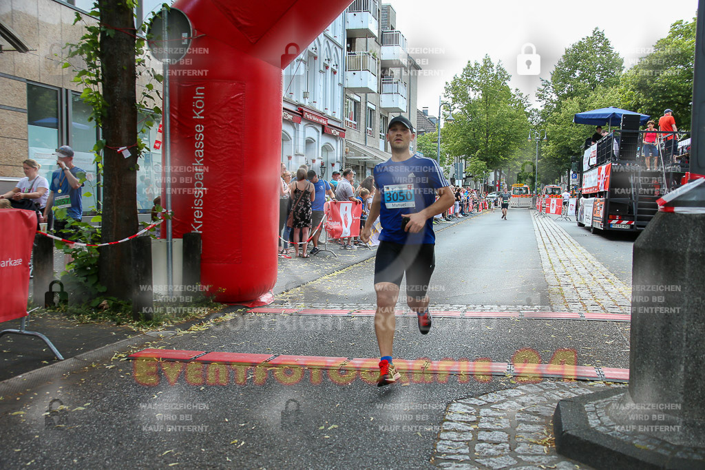 220625_1659_EX1_5722 | Sportfotografie im Rhein-Sieg Kreis, Köln, Bonn, NRW, Rheinland Pfalz, Hessen, etc. Unser Tätigkeitsfeld umfasst den Laufsport vom Volkslauf über den Marathon, Duathlon, Triathon bis zum Ultralauf wie Kölnpfad Ultra oder Schindertrail.