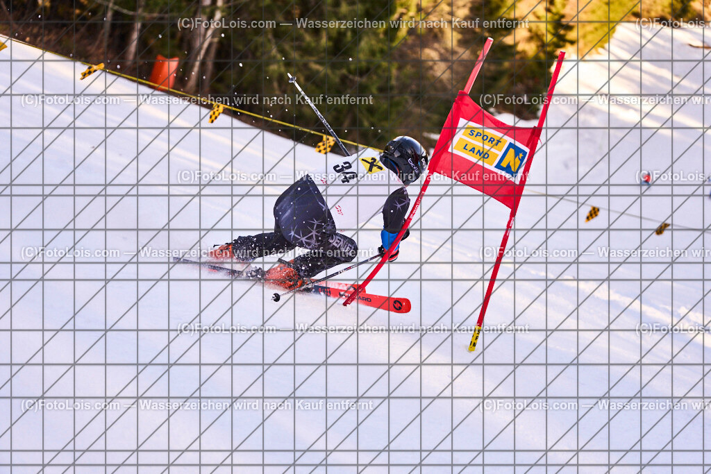 ALP0569_MastersCup-RTL-I_LKHF_Hintersteiner Leopold | NÖ Raiffeisen MastersCup, Jugend - Damen - Herren, Riesentorlauf-Rennen 1 auf der Fuchswaldpiste, durchführender Verein: Schiklub Lackenhof, So 9. Februar 2025.