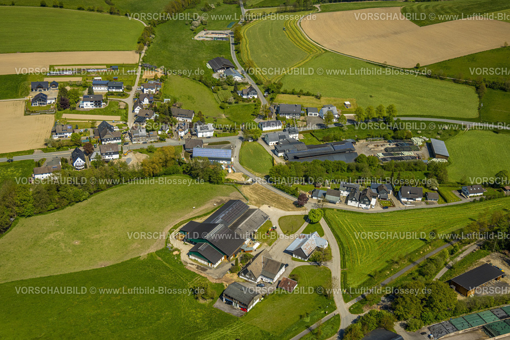 Schmallenberg230505998 | Luftbild, Ortsansicht Ortsteil Mailar, Landschaftsschutzgebiet Offenlandbereiche um Mailar, Schmallenberg, Sauerland, Nordrhein-Westfalen, Deutschland