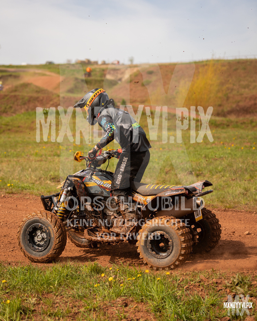 866A4012 | mxndyyvipix