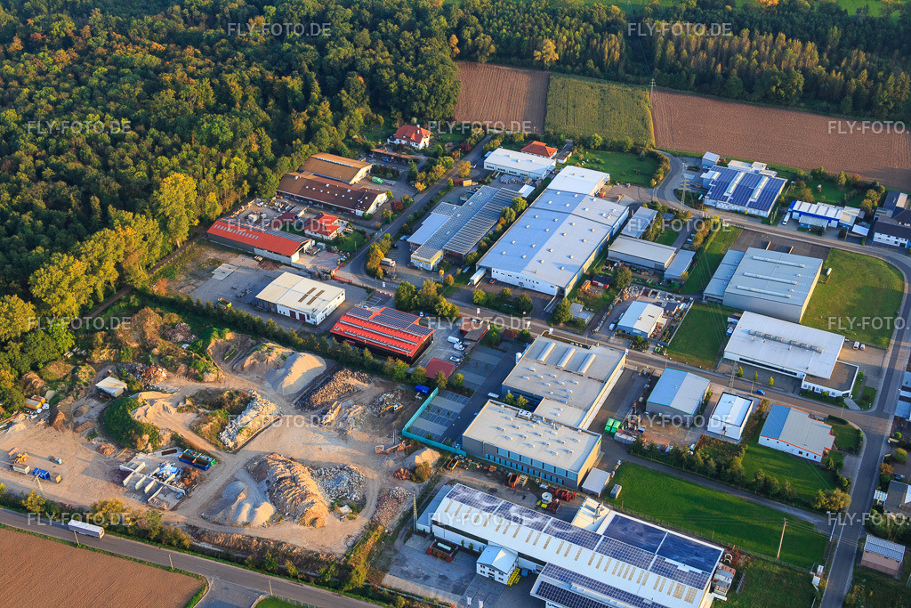 Industriegebiet Große Ahlmühle aus Norden mit SERO GmbH und Hobbydepot http://www.sero.de/ http://www.hobbydepot.online/ | Luftbild: Industriegebiet Große Ahlmühle aus Norden mit SERO GmbH und Hobbydepot http://www.sero.de/ http://www.hobbydepot.online/ in Rohrbach im Bundesland Rheinland-Pfalz in Deutschland. Foto: IMG_073965.jpg vom 03.10.2014 durch Werner Riehm/FLY-FOTO.de - Realisiert mit Pictrs.com