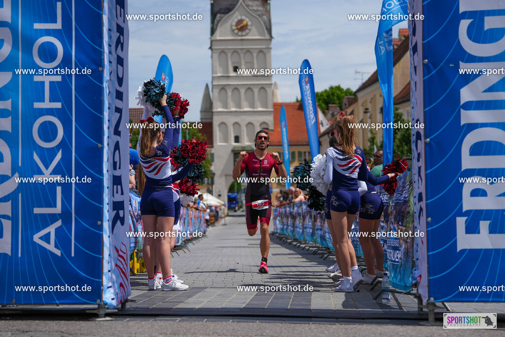 DSC03953 | Stadttriathlon Erding 2025. #yourpictrs #sportshot_your_pictrs @Sportshotphotography #stadttriathlonerding Copyright: www.sportshot.de