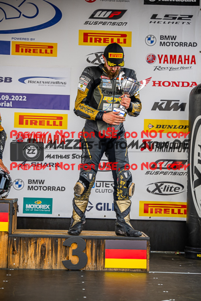 MaZZes_FotoMatrix_220924_8894 | TWIN CUP