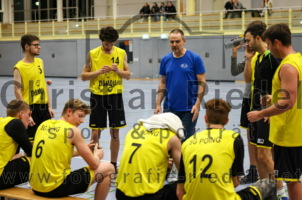 2022-12-04_078_SG_Poing_gegen_TSV_Muenchen_Ost_4 | Poing, Deutschland, 04.12.2022:
Basketball, Bezirksklasse 2021 / 2022, 8. Spieltag, SG Poing gegen TSV München Ost 4, Endergebnis: 37:65

Foto: Christian Riedel / fotografie-riedel.net