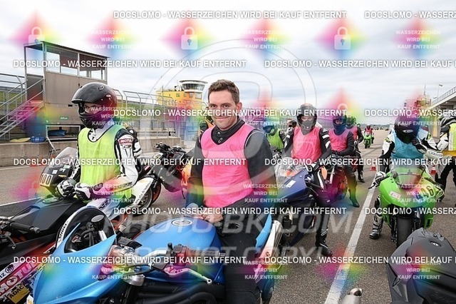 2016-06-30-PBK-1980 | Sportfotografie; SlowMotion; Video; Rennstrecke; Hafeneger; RSE; Speer; Trackday; Motorsportarena; Hockenheimring; Brno; Most; Barcelona; Valencia, Benny; Kaetzmer;