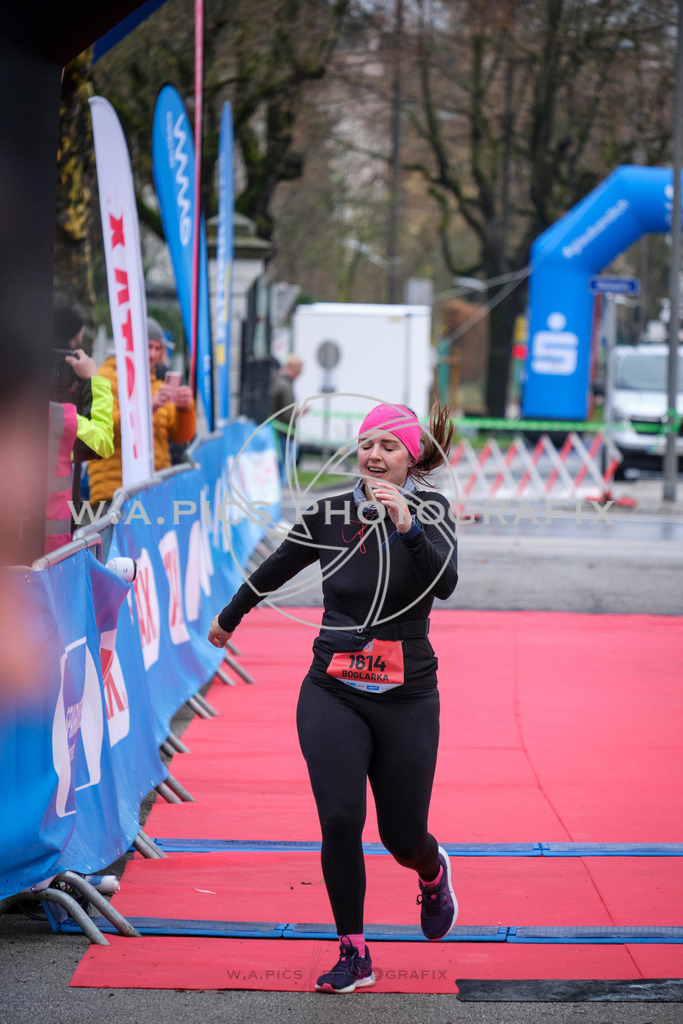 ..... | AUSTRIA, Wels, 30.03.25, ALOHA Wels Halbmarathon, Image Shows: , Foto: Wapics/RING M.