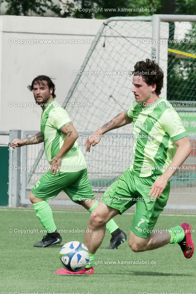 Fußball : Bezirksliga : SV 08/29 Friedrichsfeld - Borusia Veen am 10.05.2026 in Voerde Friedrichsfeld | Fußball : Bezirksliga : SV 08/29 Friedrichsfeld - Borusia Veen am 10.05.2026 in Voerde Friedrichsfeld - Realisiert mit Pictrs.com