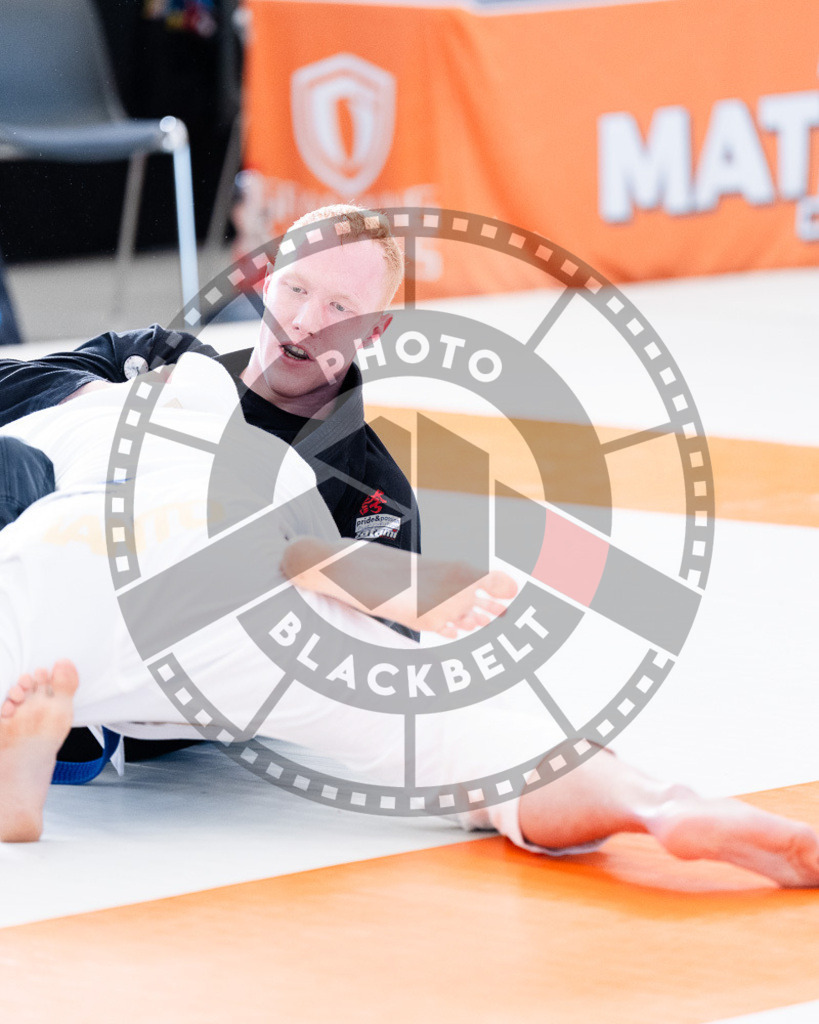 20251122PBB12327 | Athletes compete during the Grappling Industries Berlin Jiu-Jitsu and Grappling Championship, on November 22, 2025 in Berlin, Germany. © photoblackbelt