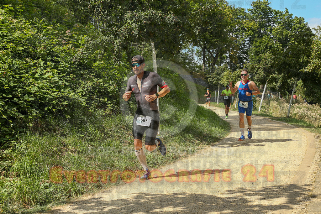250824_1410_EX1_5258 | Sportfotografie im Rhein-Sieg Kreis, Köln, Bonn, NRW, Rheinland Pfalz, Hessen, etc. Unser Tätigkeitsfeld umfasst den Laufsport vom Volkslauf über den Marathon, Duathlon, Triathon bis zum Ultralauf wie Kölnpfad Ultra oder Schindertrail.