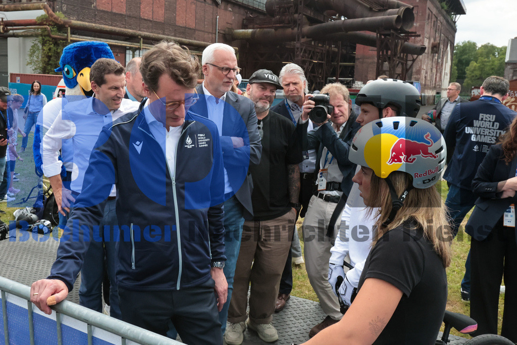 SES_TTG3X320250717-160 | bond - Realisiert mit Pictrs.com