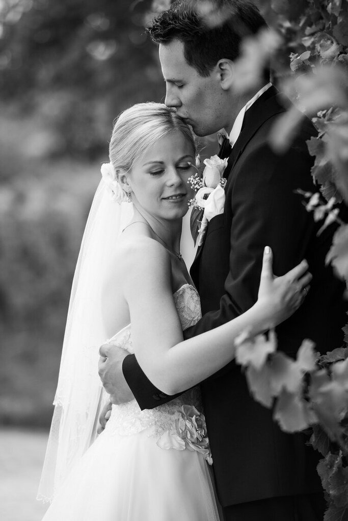 Hochzeit_Fotoshooting_142 | Mein Name ist Arkadius. Ich fotografiere Ihre Hochzeit in Frankfurt und im Umkreis von 200 km. Als Fotograf bin ich noch bekannt im Bereich Business- und Modefotografie.