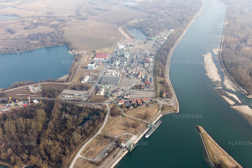 Vue aérienne: Vue de la ville à Lauterbourg dans le département Bas Rhin, France.Photo: IMG_096936.jpg prise le 19/02/2017 par Werner Riehm/FLY-FOTO.euRésolution de l'original: 5472 x 3648 px