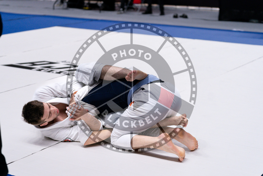 20241013PBB0600 | Athletes compete during the AJP Tour Europe Continental Jiu-Jitsu Amateurs & Masters Championship on October 13, 2024 in Almere near Amsterdam, Netherlands. © Chiara Dazi / photoblackbelt