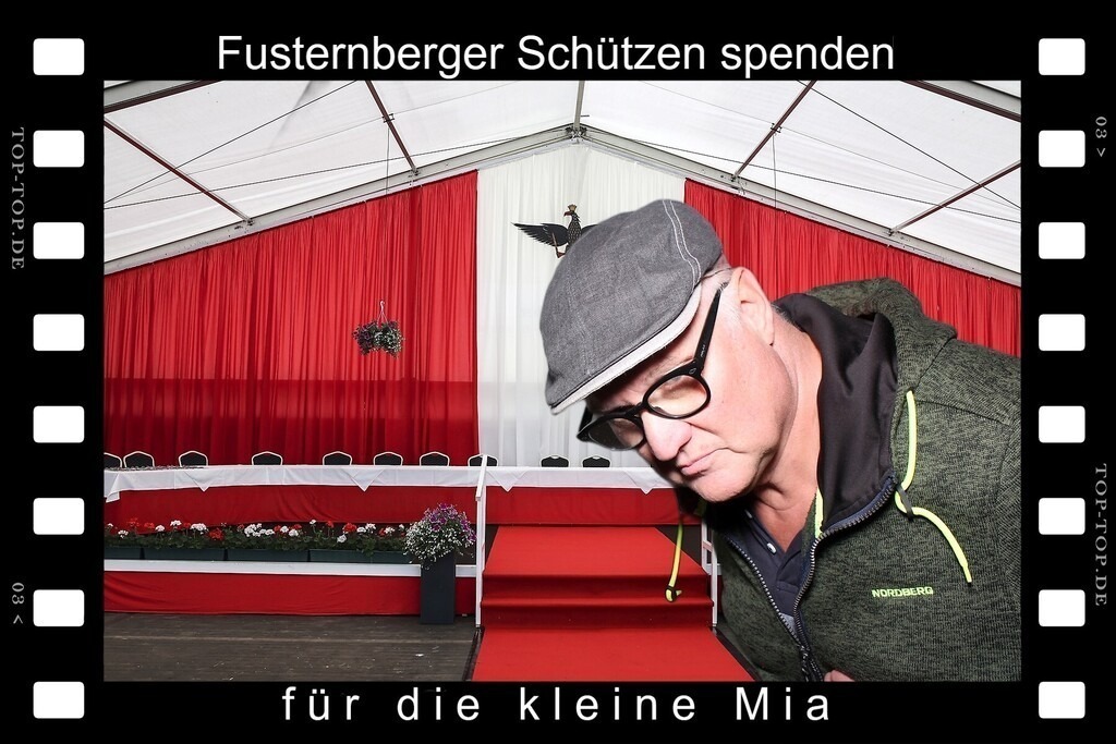 top-top.de 240928-050 | Foto, Video, Fotografie, Videografie, Fotobox, DJ, Discjockey, Musik, Musikbox, Veranstaltung, Photobooth, Amazon, Ebay, Buchtipp, Bestseller, Autor, Verlag, Buch, Wesel, Hamminkeln, NRW, Dinslaken, Rees, Drohne, Hochzeit, Party, Fotobox, Wesel, Fotograf