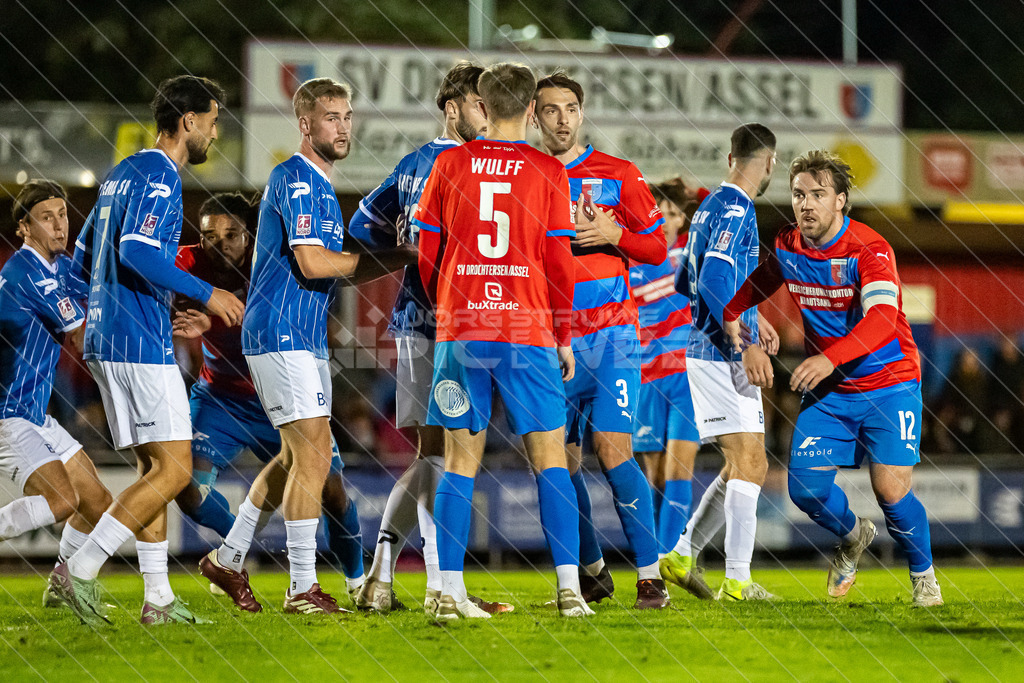 20250927_Picselweb-Fotografie_1R3_0952A | SV DrochtersenAssel - Bremer SV, 2:1 - Realisiert mit Pictrs.com