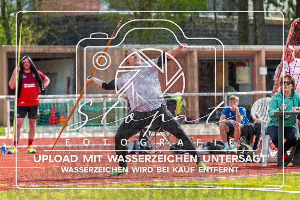 KMHK-1004 | Kreismeisterschaften Leichtathletik-Wurf Heidekreis 2026 im Boehmewaldstadion, Soltau (Simon Paul Stopat) - Realisiert mit Pictrs.com