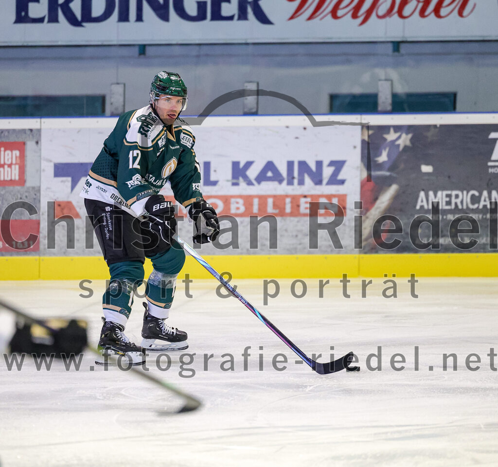 2025-09-14_017_TSV_Erding_gegen_EC_Peiting | Erding, Deutschland, 14.09.2025:Eishockey, Oberliga Süd 2025 / 2026, Testspiel, TSV Erding gegen EC Peiting, Endergebnis: 2:3Foto: Christian Riedel / fotografie-riedel.net