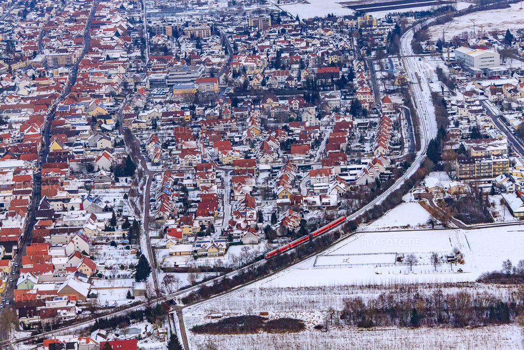 Luftbild: Stadtnahes Wohnen in Kandel im Bundesland Rheinland-Pfalz in Deutschland. Foto: IMG_23497.jpg vom 16.01.2010 durch Werner Riehm/FLY-FOTO.de