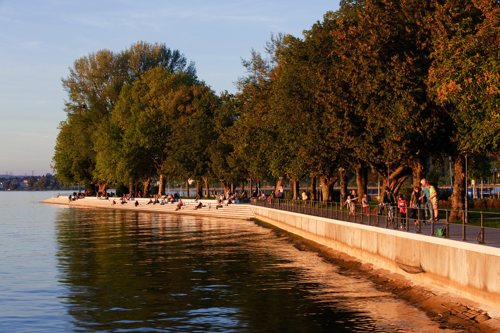 Hafenanlage Mole | Bregenz, Austria - October 01, 2010: Hafenanlage Mole. - Realisiert mit Pictrs.com