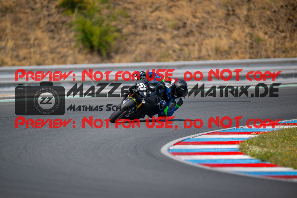 MaZZes-Fotomatrix-20260805-527686 | OPEN