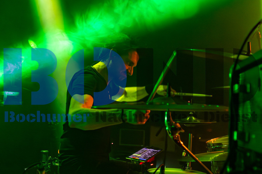 SES_NURDIO20250102-84 | bond - Realisiert mit Pictrs.com