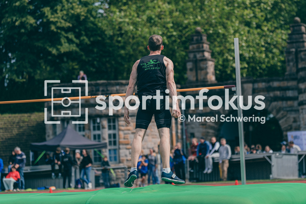 FLVW-Meisterschaften 2026 | Impressionen und Wettkampfszenen der FLVW-Meisterschaften 2026 mit Athletinnen und Athleten verschiedener Vereine und Altersklassen in unterschiedlichen Disziplinen der Leichtathletik. - Realisiert mit Pictrs.com