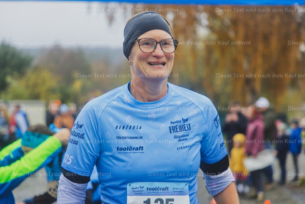 cineathletes-huegelland-2025-11-09-12-36-28 | Sportfotografie rund um Obstacle Course Racing und Trail Run - Realisiert mit Pictrs.com