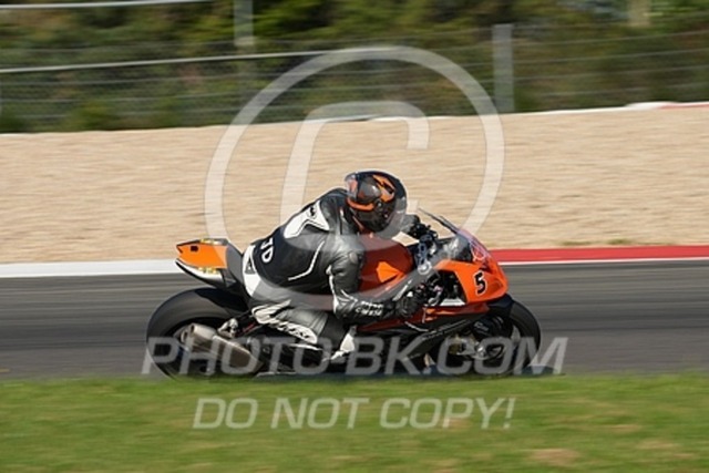 2023_09_11_PBK_11982 | Sportfotografie; SlowMotion; Video; Rennstrecke; Hafeneger; Speer; Racing; RSE; BMW; CBO; Trackday; Motorsportarena; Hockenheimring; Brno; Most; Barcelona; Valencia