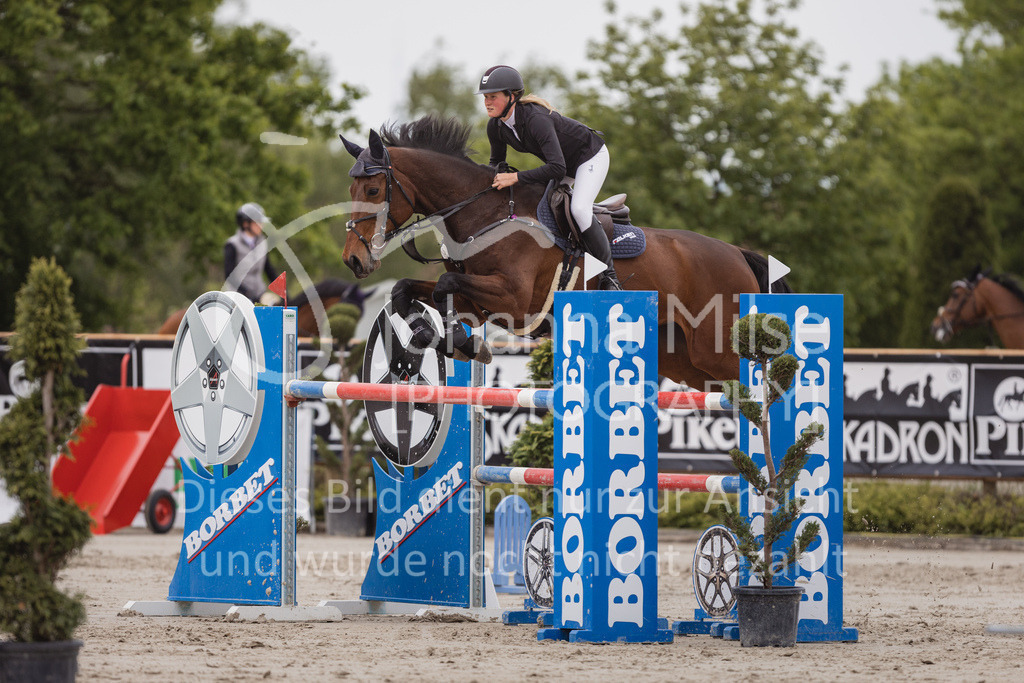 230520_MayDays_Zeit-S-266 | Deine schönsten Turniermomente als professionelle Fotos! Entdecke hochwertige Pferdesport-Fotografie im Online-Shop. Jetzt Fotos finden & bestellen!