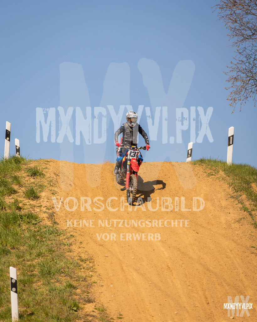 866A3054 | mxndyyvipix