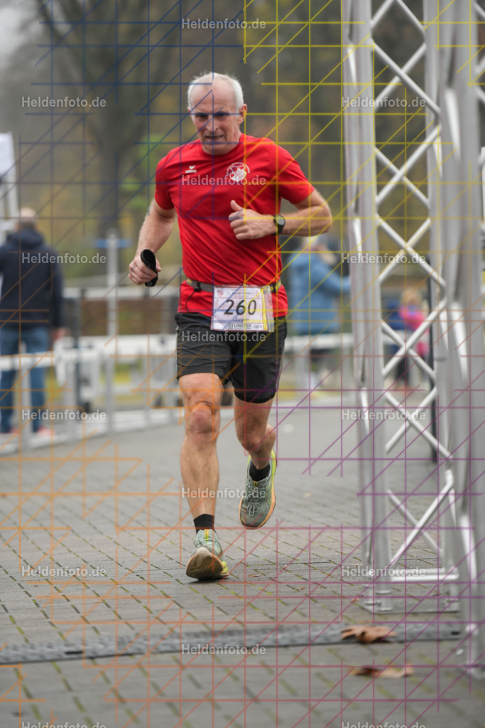Neusser Erftlauf 2025  | 15km Neusser Erftlauf 2025 Foto: Heldenfoto.de