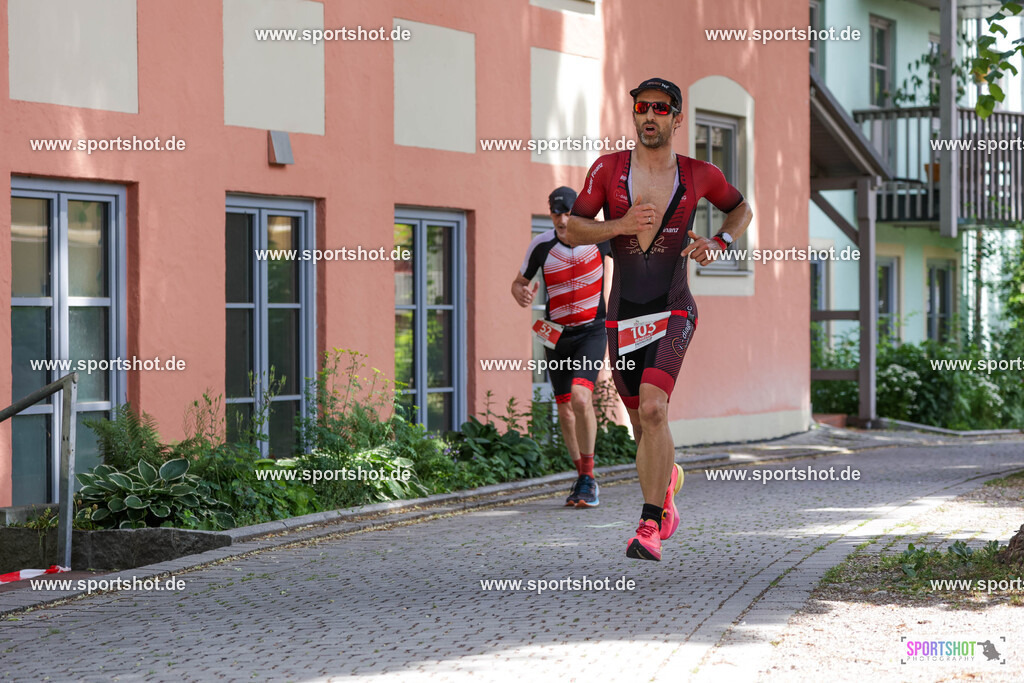 KSZ_6933 | Stadttriathlon Erding 2025. #yourpictrs #sportshot_your_pictrs @Sportshotphotography #stadttriathlonerding Copyright: www.sportshot.de