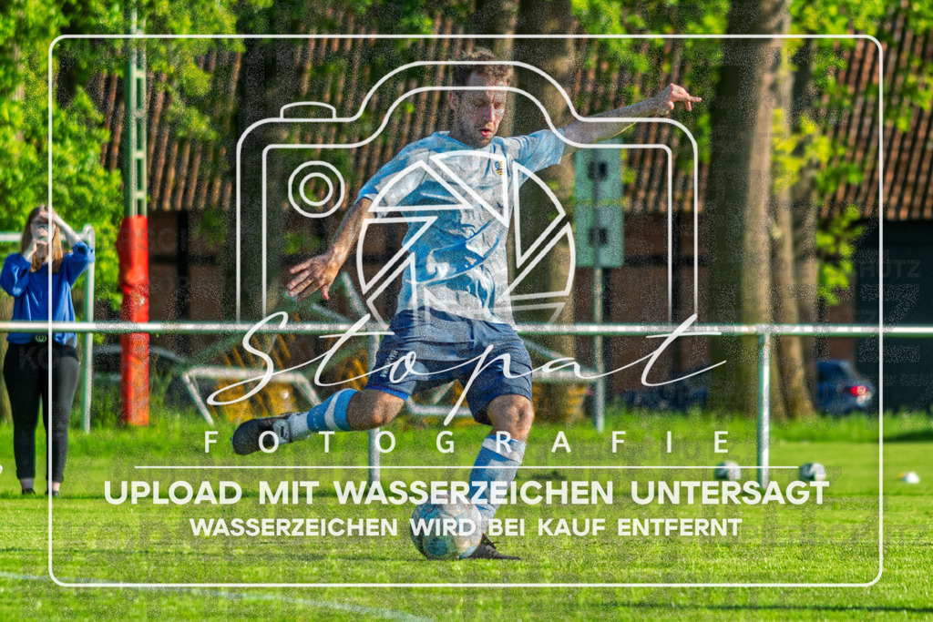 3. Kreisklasse Herren HK - FG Fulde-Stellichte II vs. SV Veersetal II | Florian Schröder (SV Veersetal II#17); 3. Kreisklasse Herren HK - FG Fulde-Stellichte II vs. SV Veersetal II am 22.05.26 in Zentralstadion, Fulde - Realisiert mit Pictrs.com