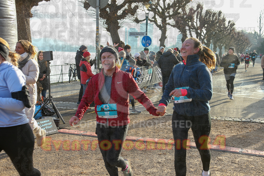 241231_1203_EX1_3688 | Sportfotografie im Rhein-Sieg Kreis, Köln, Bonn, NRW, Rheinland Pfalz, Hessen, etc. Unser Tätigkeitsfeld umfasst den Laufsport vom Volkslauf über den Marathon, Duathlon, Triathon bis zum Ultralauf wie Kölnpfad Ultra oder Schindertrail.