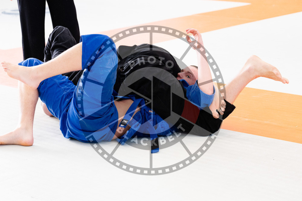 20251122PBB11170 | Athletes compete during the Grappling Industries Berlin Jiu-Jitsu and Grappling Championship, on November 22, 2025 in Berlin, Germany. © photoblackbelt