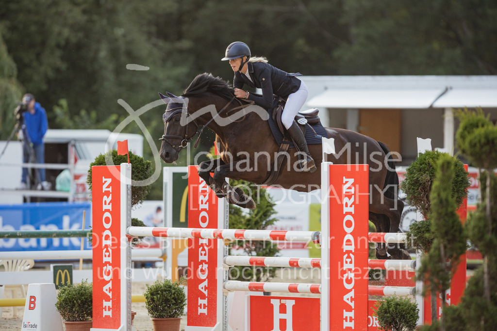 220728_BHO_ST_M1-Spr_2-828 | Deine schönsten Turniermomente als professionelle Fotos! Entdecke hochwertige Pferdesport-Fotografie im Online-Shop. Jetzt Fotos finden & bestellen!