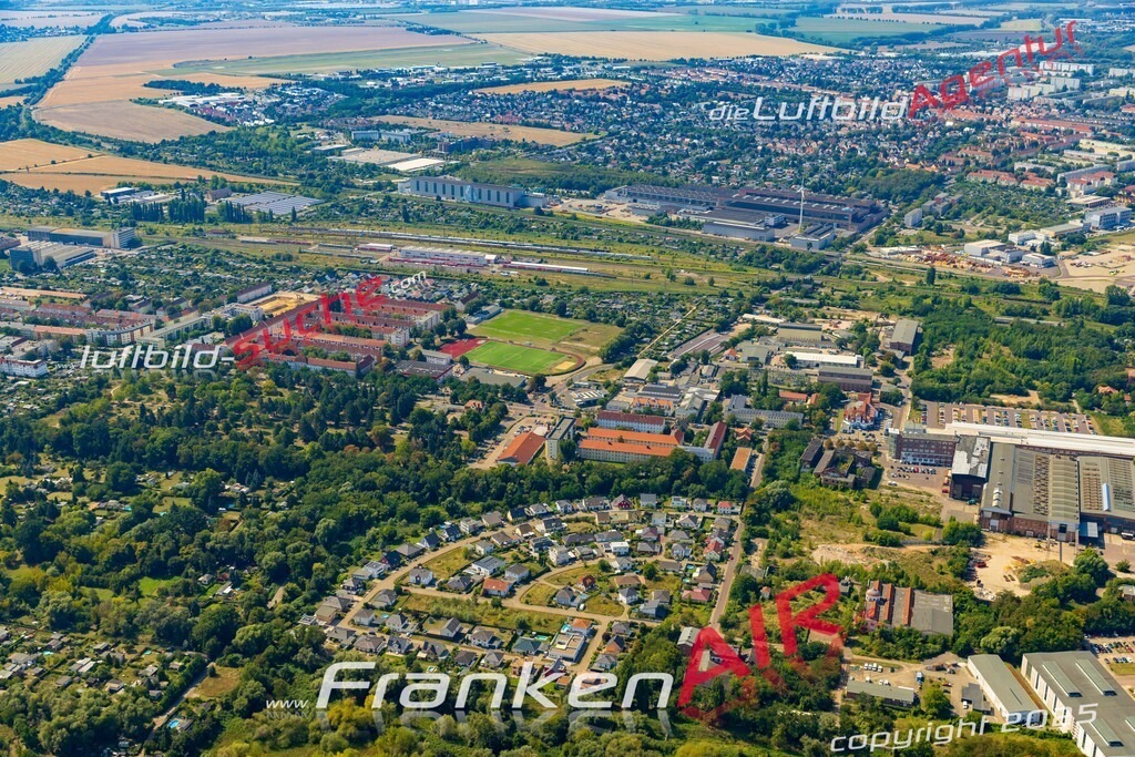 Buckau Magdeburg Bild- Das Luftbild wurde 2025 vom UL-Flugzeug heraus erstellt ( keine Drohne bzw. Drohnenaufnahme ) - Hochauflösende Luftaufnahme -Nicht vergleichbar mit Google Maps oder Satelittenbilder- Die Geschenkidee !Mit Lizenz und Bildrechte bestellbar - CC