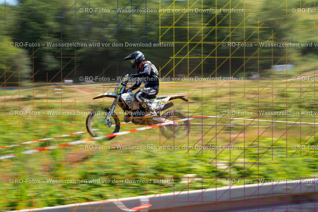 1 Lauf Schlüchtern IGE 2026-300 | Sportfotografie von RO-Fotos: Motorsport, Motocross, Enduro, Laufveranstaltungen und Triathlon. Professionelle Fotos von Sportlern und Events. - Realisiert mit Pictrs.com