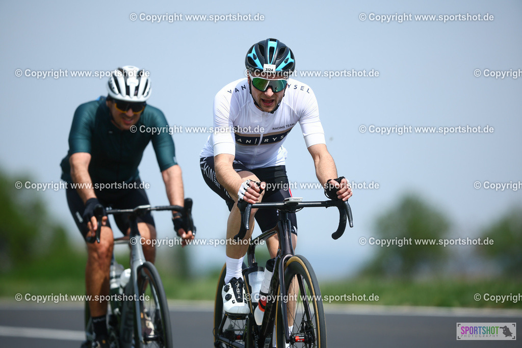 588_TRA55819 | Neusiedlersee Radmarathon 2026@sportshot_your_pictrs #yourpictures#roadtowm2029 #nrm #neusiedlerseeradmarathon #neusiedlersee #neusiedlerseetourismus #burgenland #mörbisch #nrm26 #burgenlandtourismus #voglundco #poweredbyburgenlandtourismus #radsport #rad #marathon #ucigranfondo #visitburgenland #ucigranfondoworldseries