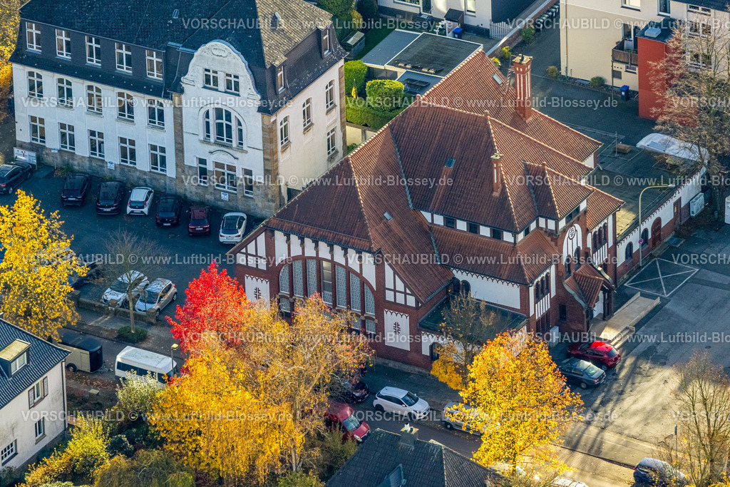 Wetter251104255 | Luftbild, Stadtarchiv Wetter (Ruhr), Jobcenter EN Regionalstelle Witten/Wetter/Herdecke - Außenstelle Wetter, herbstliche Bäume, Wetter, Ruhrgebiet, Nordrhein-Westfalen, Deutschland