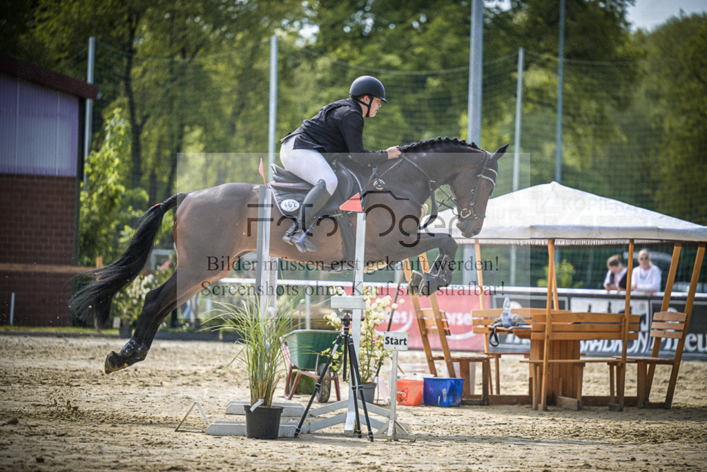 DOS_0181 | Entdecke hochwertige Reitturnierfotos von Foto Oger. Professionell, emotional und authentisch – jetzt Lieblingsmomente im Shop bestellen.Deutschlandweite Turnierfotografie. - Realisiert mit Pictrs.com