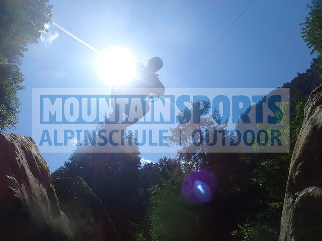 P7130132 | Bestelle die Bilder deines Berg- oder Wasser-Abenteuers mit Mountain Sports bequem von zu Hause aus direkt über unseren Online Fotoshop von pictrs.com. - Realisiert mit Pictrs.com