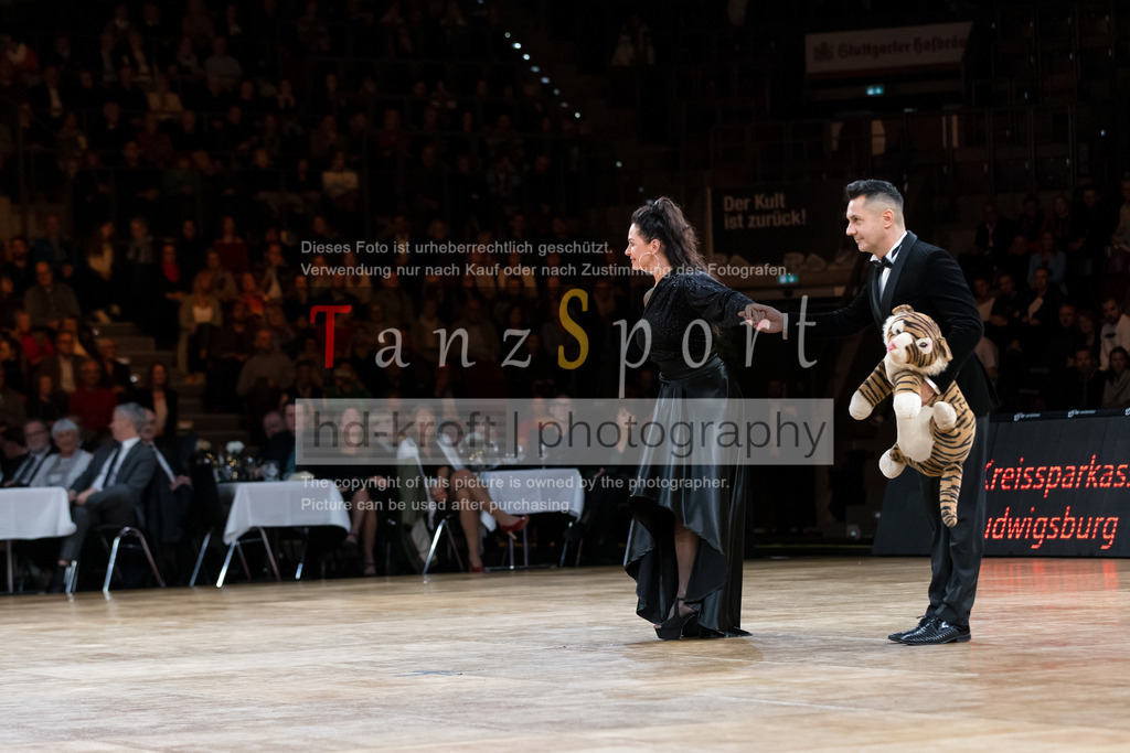 20241109_DM-Formationen_6161 | Tanzsportbilder, Standardtanz, Lateintanz, WDSF, DTV, LTVB, dancecomp, goc, hessen tanzt, blaues band der spree, walzer, tango, wiener walzer, slowfox, quickstepp, samba, rumba, cha-cha-cha, paso doble. jive, hd-kroft photography, turniertanzsport