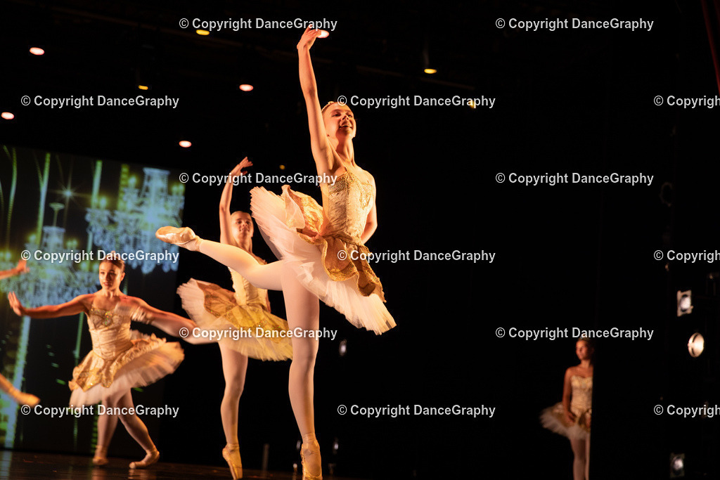 GPHY5293 | DanceGraphy - Realisiert mit Pictrs.com