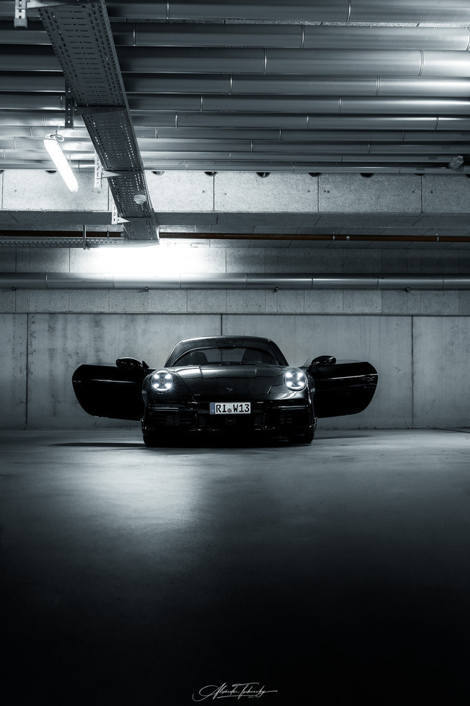 911 Turbo 992 | Entdecken Sie die faszinierende Welt von Alexander Tschuncky Arts: Kreative Fotografie, atemberaubende Automobilkunst und hochwertiger Bilderdruck. Lassen Sie sich inspirieren! - Realisiert mit Pictrs.com