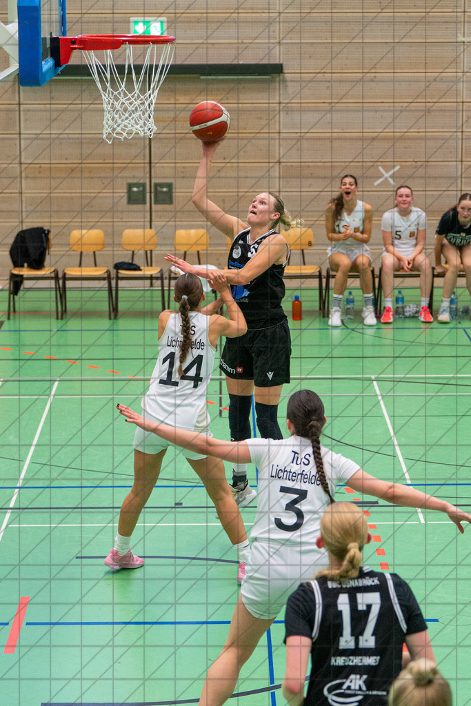 2. DBBL Nord 25/26 | Spieltag 04 | BBC Osnabrück vs. TuS Lichterfelde | 12.10.25: 2. DBBL Nord 25/26 | Spieltag 04 | BBC Osnabrück vs. TuS Lichterfelde / Osnabrück / Deutschland  //   CREDIT:www.bullenfotos.de, Martin König, Hörner Weg 40, D-49078 Osnabrück, +4917663732967 // Nutzung und Weitergabe nur zu den vereinbarten Zwecken. Presseanfragen an Ersteller. Alle Rechte beim Ersteller. Honorierung nach MFM. - Realisiert mit Pictrs.com