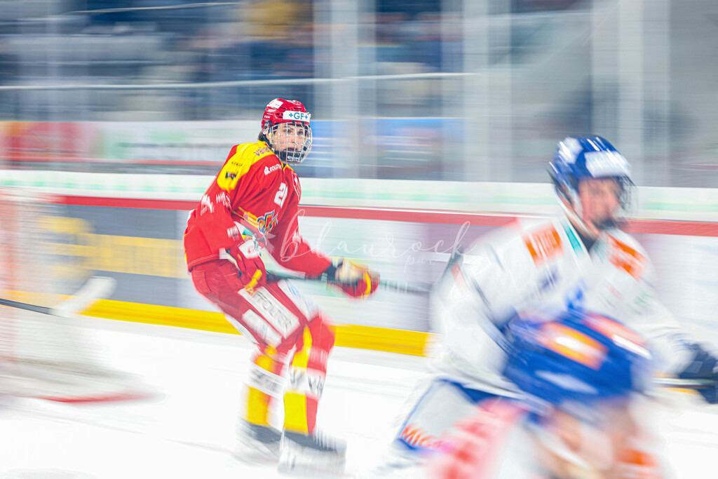 U20 EHCB vs GCK Lions Finale-2757 | Sportbilder, Sportfotograf, Hochzeits- und Eventfotografin, Flugshows, Portraits und Tiershooting, Aviation, Downhill, Nationalleague, Swissleague, International