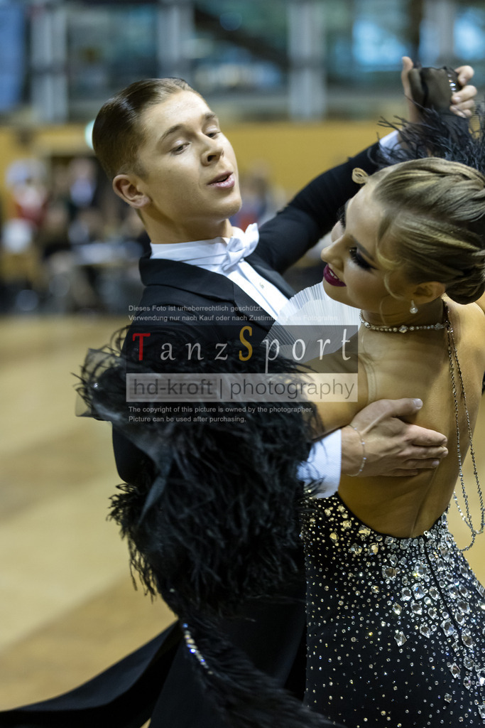 20241102_DC_HGR_Std_09336 | Tanzsportbilder, Standardtanz, Lateintanz, WDSF, DTV, LTVB, dancecomp, goc, hessen tanzt, blaues band der spree, walzer, tango, wiener walzer, slowfox, quickstepp, samba, rumba, cha-cha-cha, paso doble. jive, hd-kroft photography, turniertanzsport